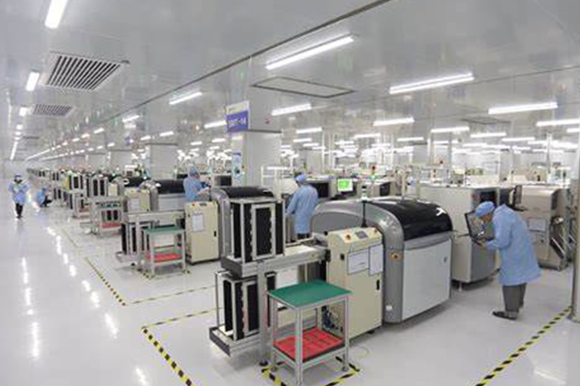 軸向運動控制板SMT設備整線解決方案